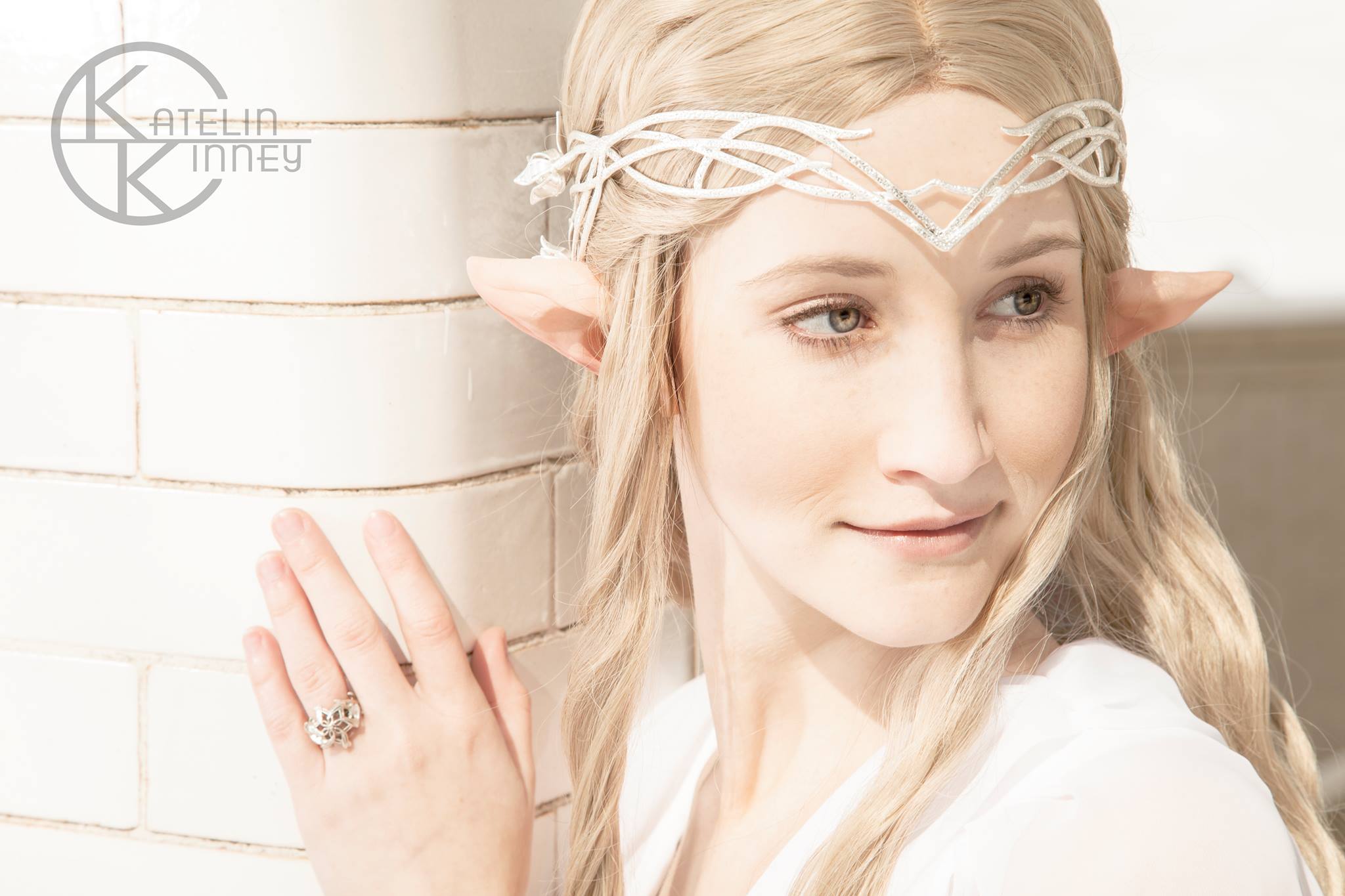 Galadriel makeup